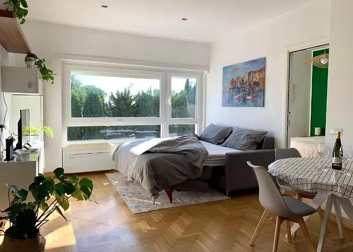 Apartamento Aurelia House Garden *