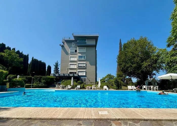 Aurelia House Garden Roma